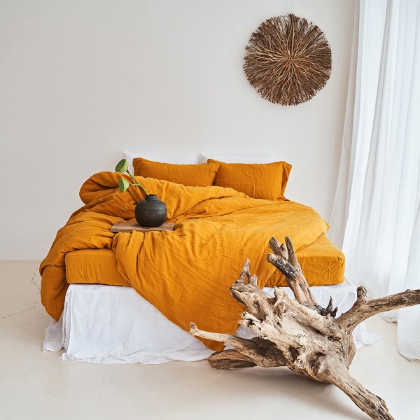 Linen duvet cover in Saffron 4