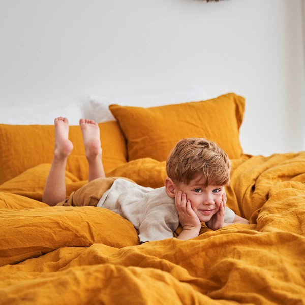 Linen duvet cover in Saffron 2