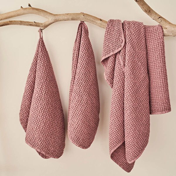 Mauve linen kitchen towels 5