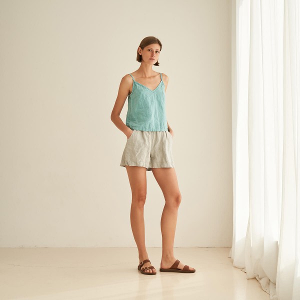 Linen shorts with elastic waist in light gray NEBRASKA 1