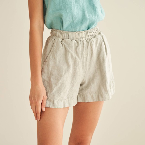 Linen shorts with elastic waist in light gray NEBRASKA 2