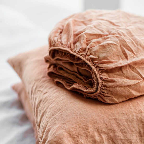 Linen sheet set in peach pie 3