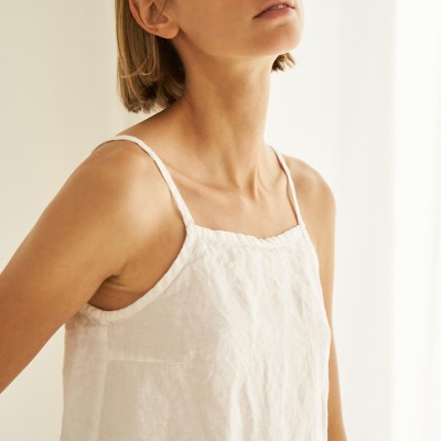 Linen spaghetti strap crop top KHAI