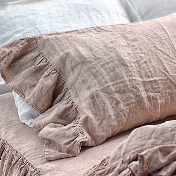 Ruffle linen pillow covers set in hazelnut 1