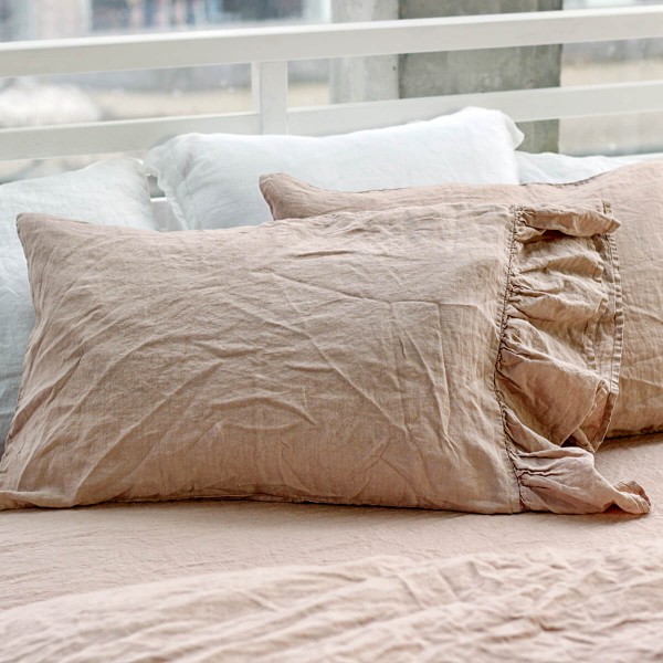 Ruffle linen pillow covers set in hazelnut 3