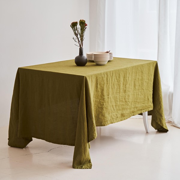 Linen tablecloth in light gray 4