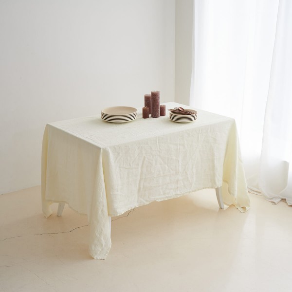 Linen tablecloth in cream 1