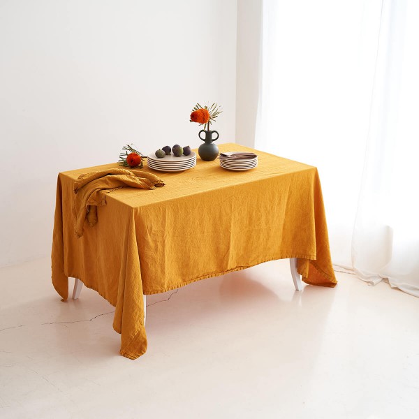 Linen table set in saffron 1