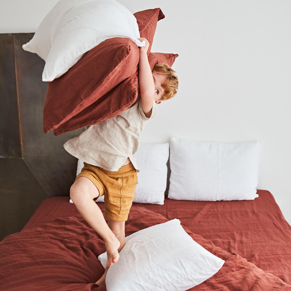 3 piece linen duvet cover set in red brick 6