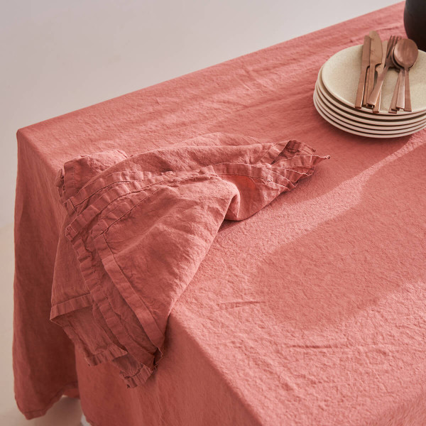 Linen table set 6