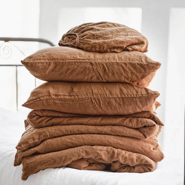 4 piece linen bedding set in tobacco 3