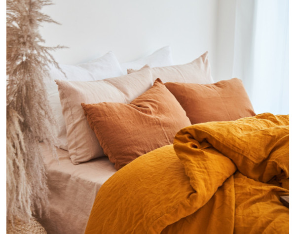 Linen Bedding Buying Guide: What Do You Need to Know?